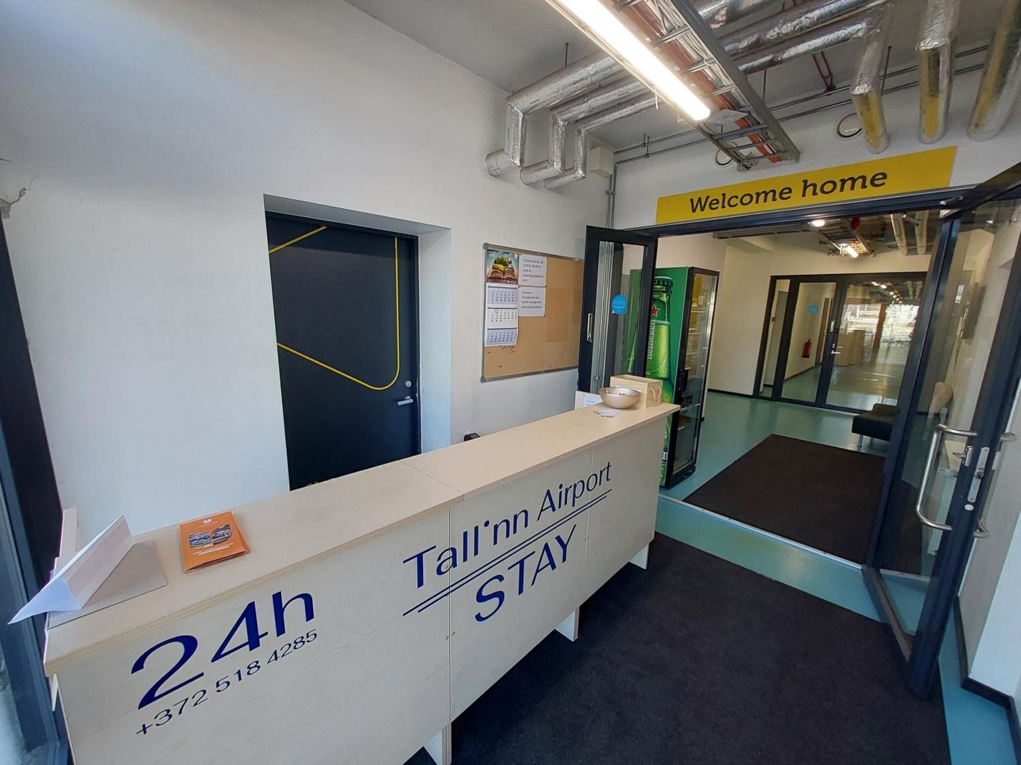 Tallinn Airport Stay Exteriör bild